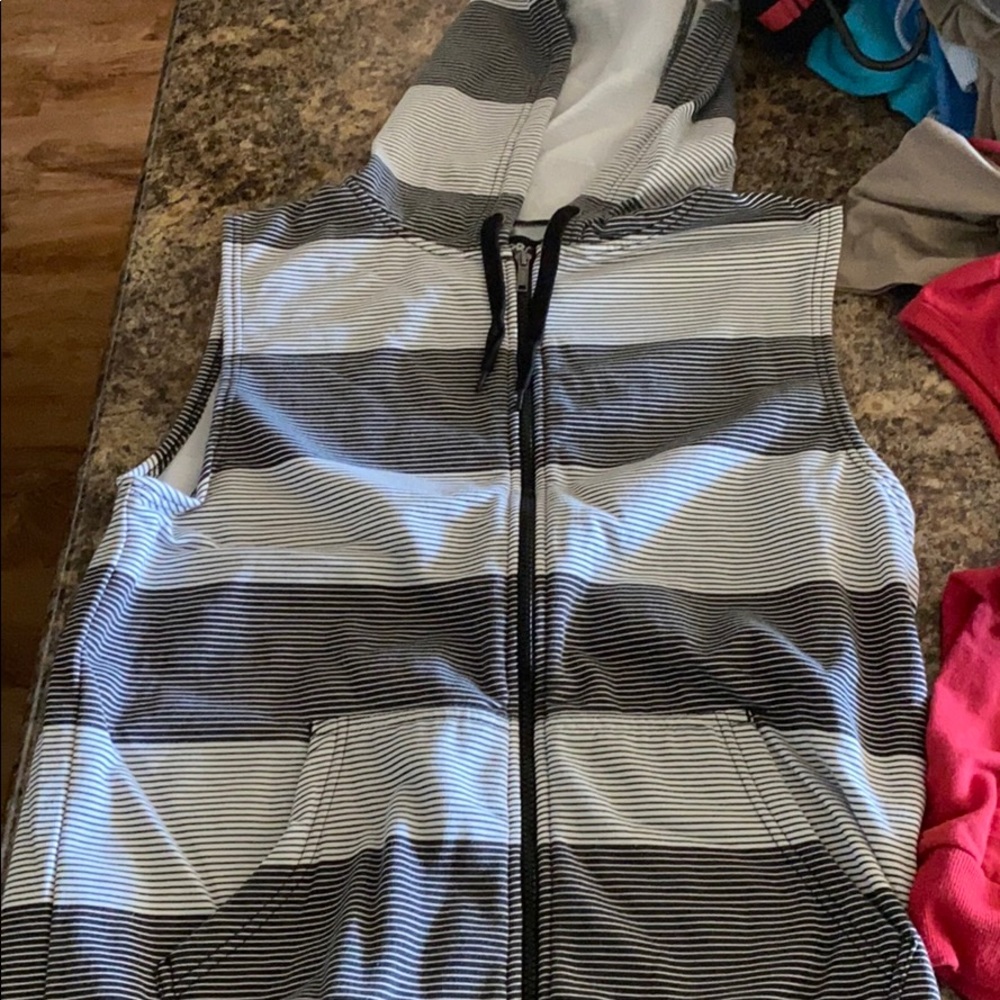 Men’s zip up vests